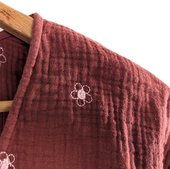 Sold on M! Madewell Lightspun Maira Flower Embroidered Tie Wrap Top - Picture 9 of 16